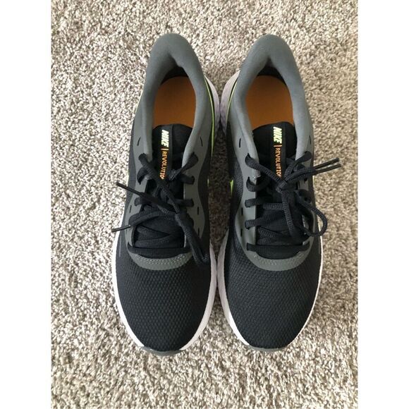 Nike Revolution 5 Men’s Shoes Size 9 - Picture 4 of 8